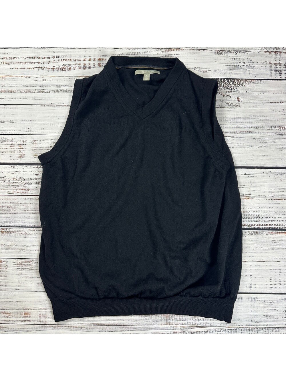 Nordstrom Sweater Vest V-Neck Sleeveless 100% Merino Wool Black Size L